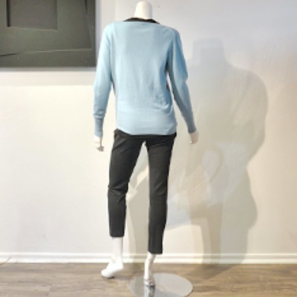 Vintage 10's Autumn Cashmere Aqua V Neck Sweater - Picture 4 of 9